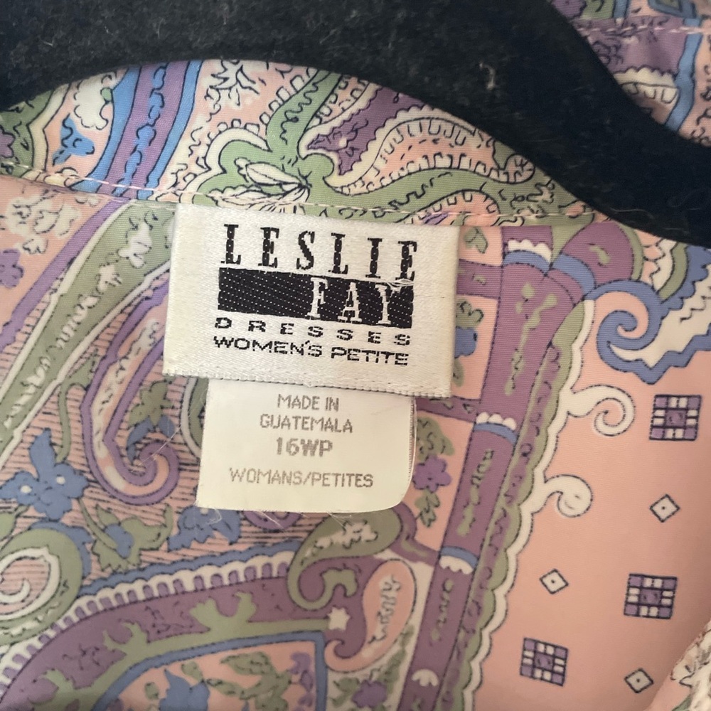 Vintage Leslie Fay Pink and Purple Paisley Button-Front Midi Dress - Picture 5 of 7